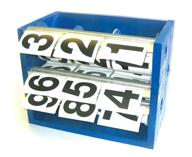 VS Hip Number Dispenser 3 VS Hip Number Dispenser